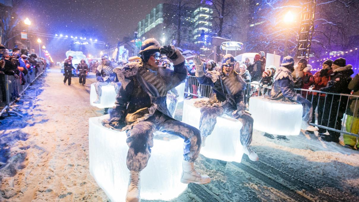 Qu Bec Winter Carnival Night Parades Events In Qu Bec City   Carnaval De Quebec Parade 0 