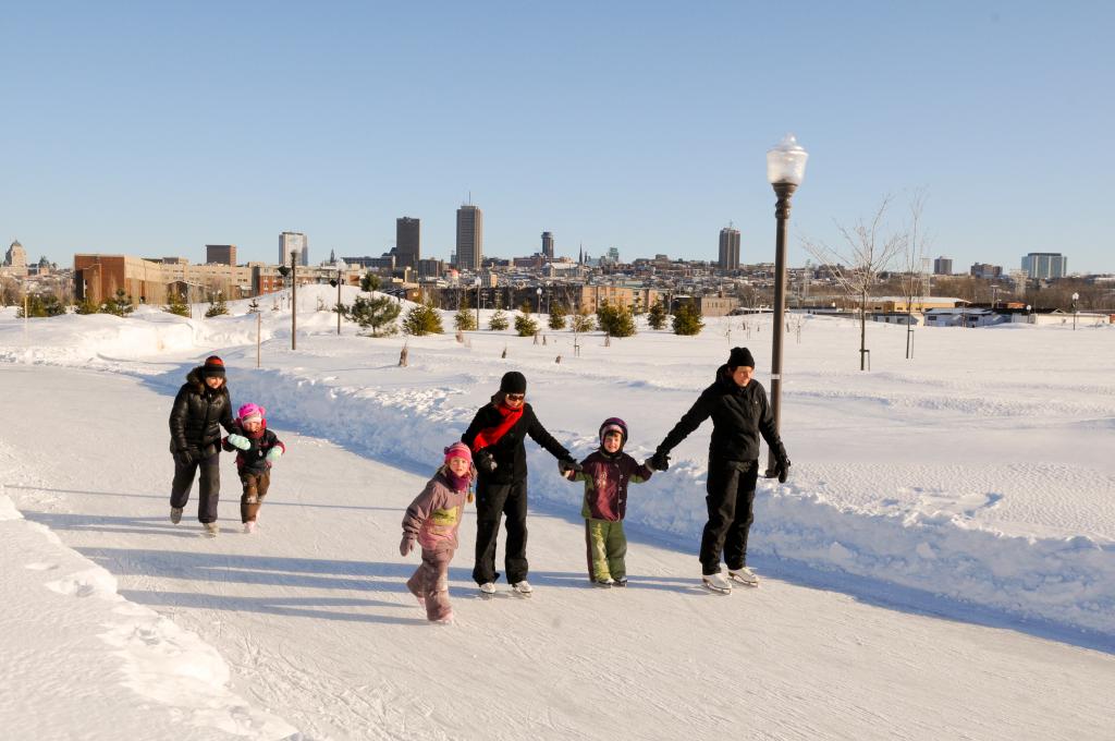 The Best Ice Skating Rinks In Québec City 