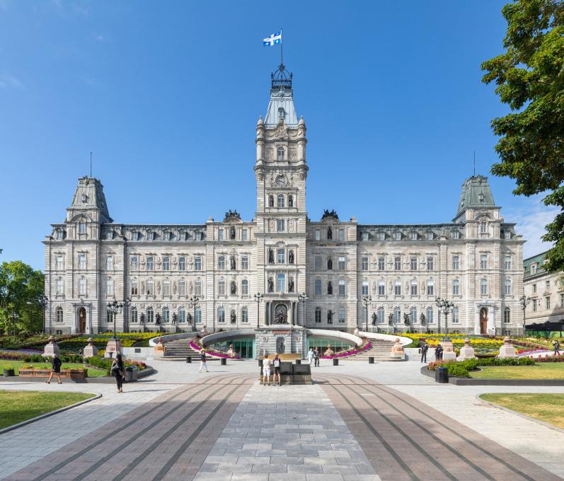 Hôtel Du Parlement - Sites Historiques | Attraits Et Activités ...