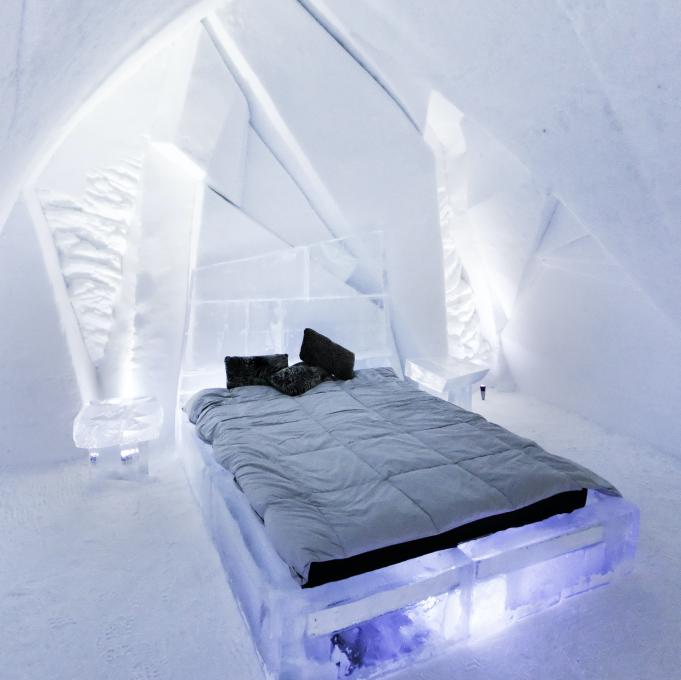 H tel de Glace Ice Hotel Activities and Attractions Visit