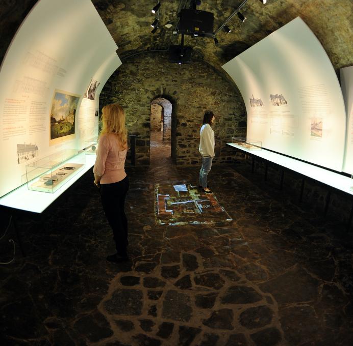 L'îlot des Palais - Exposition Révélations dans la voûte