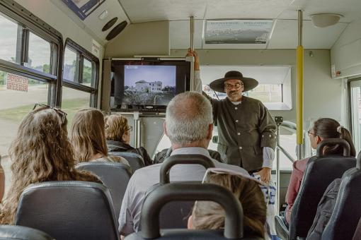 Plains of Abraham - Bus of Abraham: animated bus tour