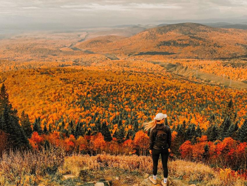 Sommet du Mont-Sainte-Anne en automne