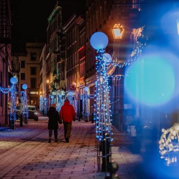 Rue du Vieux-Québec illuminée en hiver